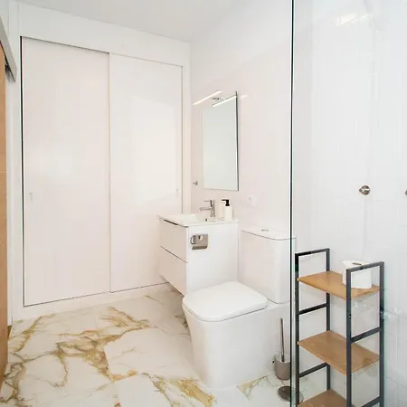 Villa Charming 3-br With Pool, En-suite Bathrooms & Parking, Amarilla Golf San Miguel de Abona