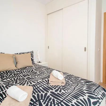 Charming 3-br With Pool, En-suite Bathrooms & Parking, Amarilla Golf Villa San Miguel de Abona